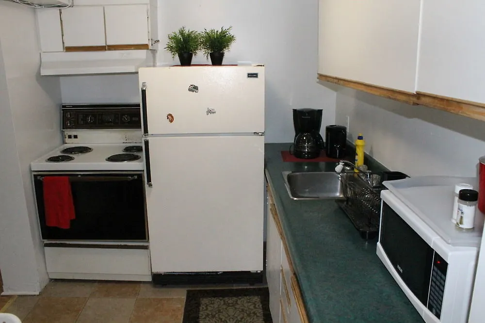Adib Apartments 1530 Gilles St Ottawa